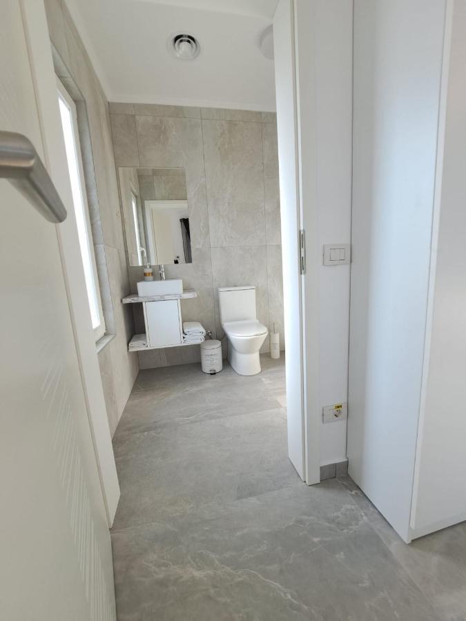 Kevin&Jessica Rooms Giarmata Exterior photo